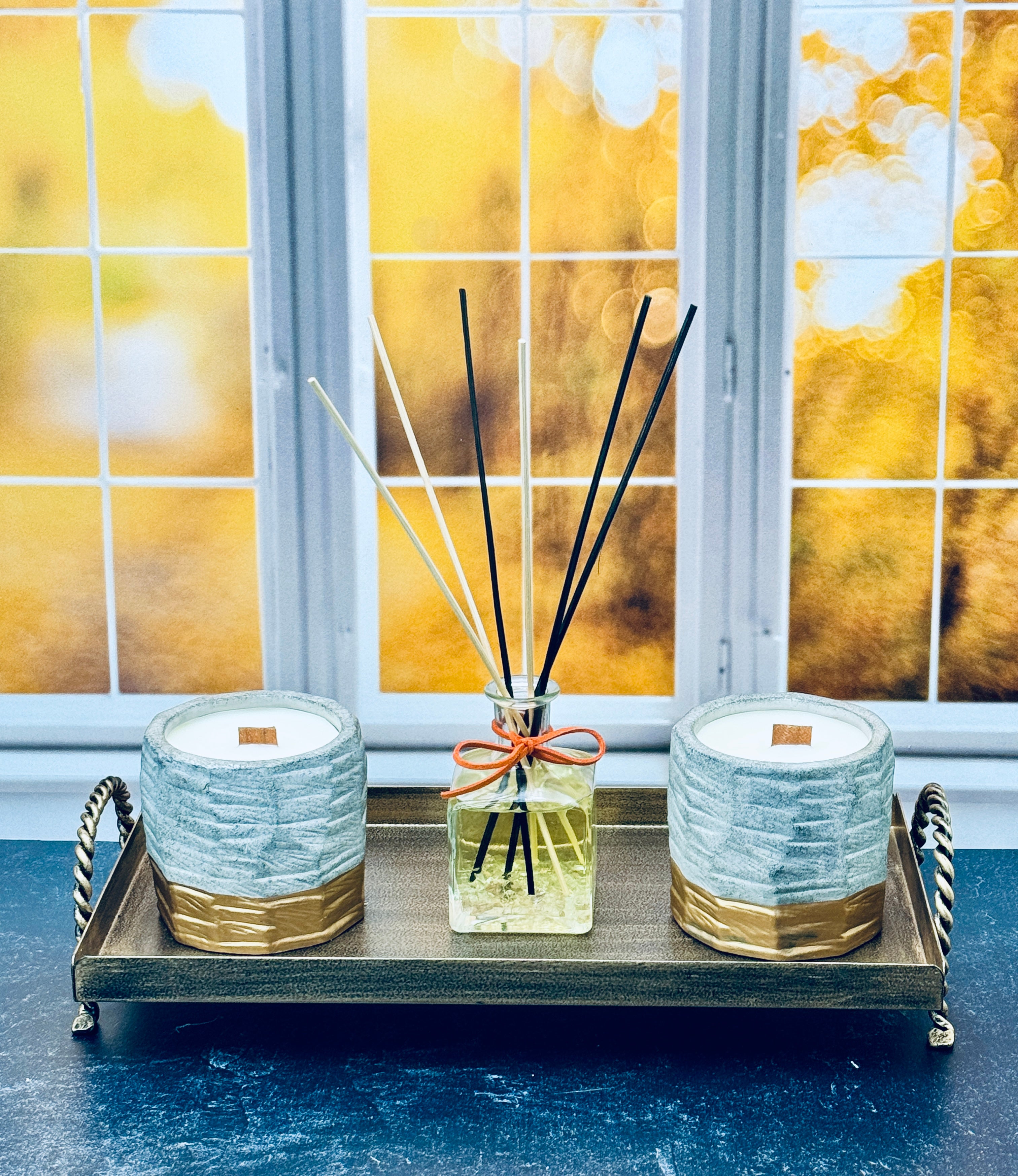 Golden Glow Stone Candle Duo with Ginger Peach Reed Diffuser Tray Set