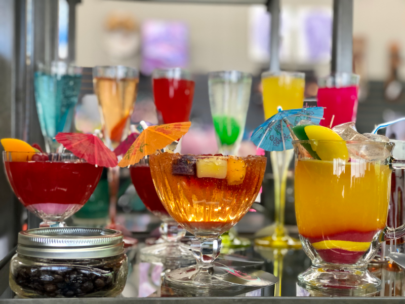 Fruity Mugs w/Ice Cubes