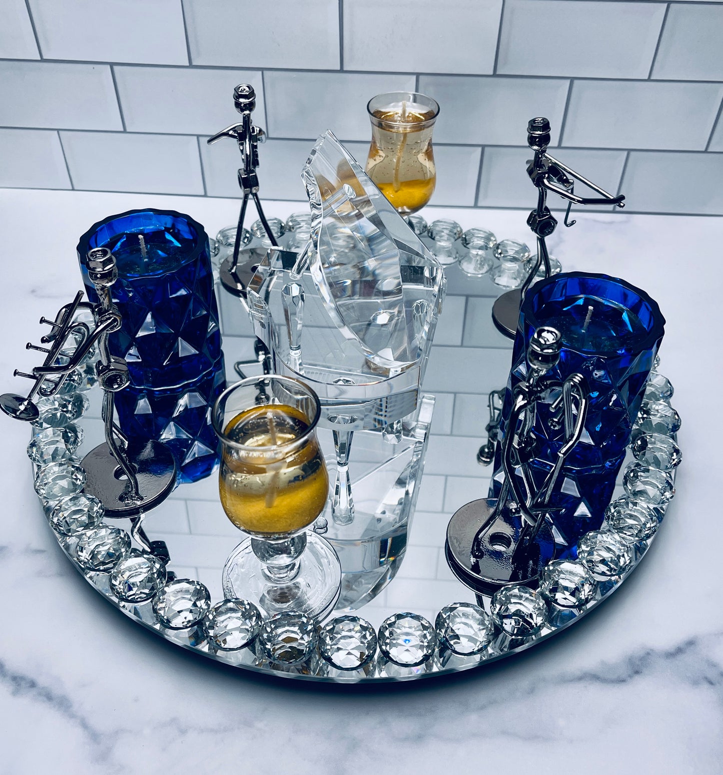 Spinning Mirror with Musicians, Grand Piano, and Candles